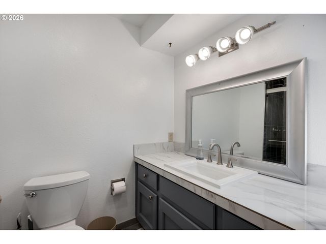2530 Sw 23RD St, Gresham, OR 97080