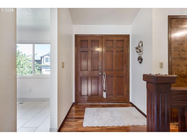 2530 Sw 23RD St, Gresham, OR 97080