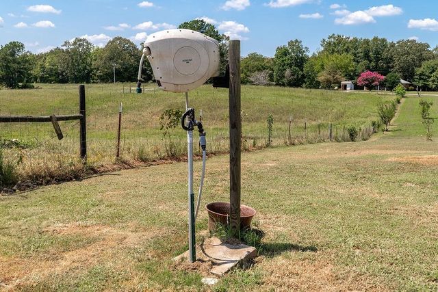 5870 MONK HOUSE RD, Somerville, TN 38068