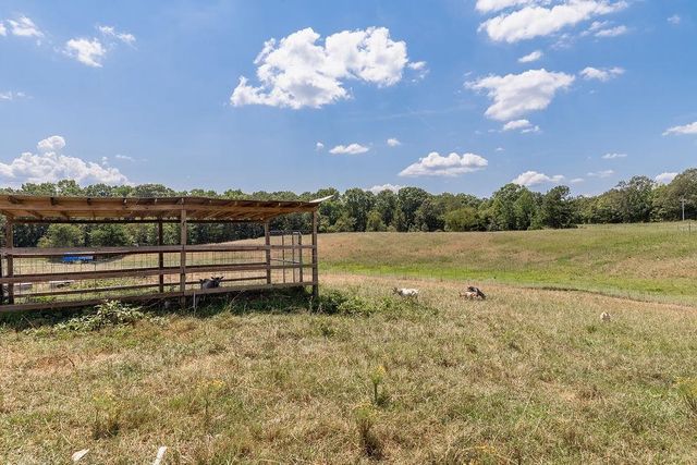 5870 MONK HOUSE RD, Somerville, TN 38068