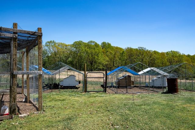 5870 MONK HOUSE RD, Somerville, TN 38068