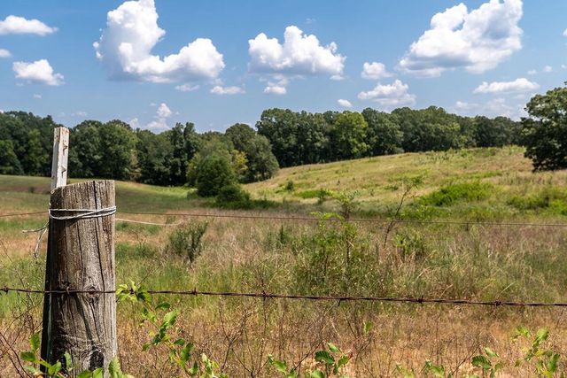 5870 MONK HOUSE RD, Somerville, TN 38068