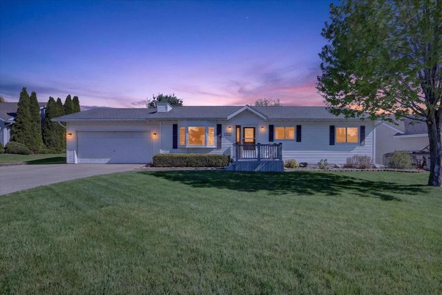 236 Lukas Lane, Milton, WI 53563