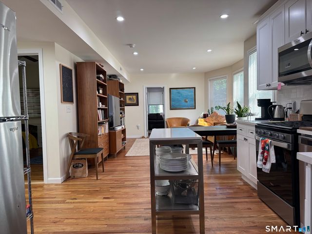 140 Foster Street 1, New Haven, CT 06511