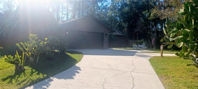 30 WEBWOOD PLACE, Palm Coast, FL 32164