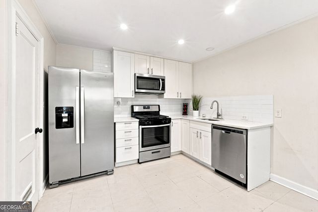 2248 Rugby Terrace, College Park, GA 30337