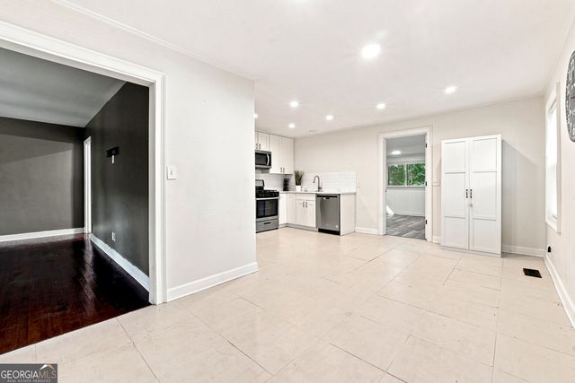 2248 Rugby Terrace, College Park, GA 30337