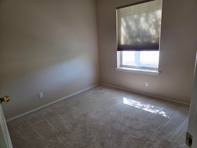 1200 Jean Place SE, Rio Rancho, NM 87124