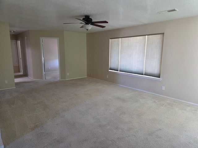 1200 Jean Place SE, Rio Rancho, NM 87124