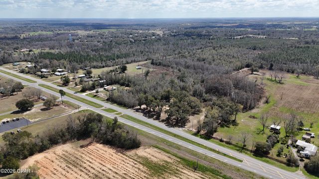 6775 U.S. Hwy 90, Grand Ridge, FL 32442