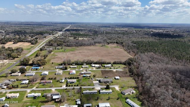 6775 U.S. Hwy 90, Grand Ridge, FL 32442