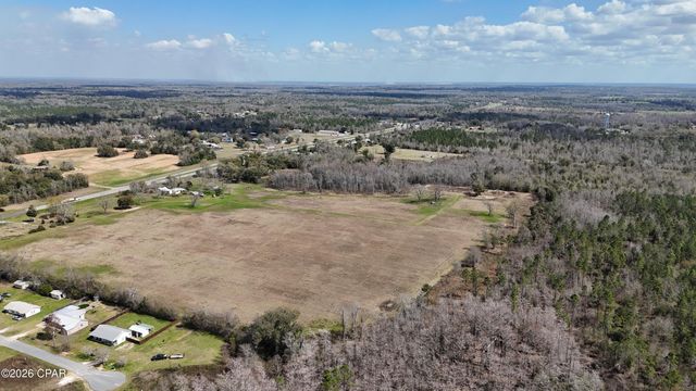 6775 U.S. Hwy 90, Grand Ridge, FL 32442