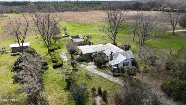 6775 U.S. Hwy 90, Grand Ridge, FL 32442