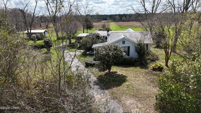 6775 U.S. Hwy 90, Grand Ridge, FL 32442