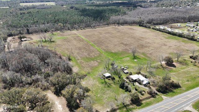 6775 U.S. Hwy 90, Grand Ridge, FL 32442