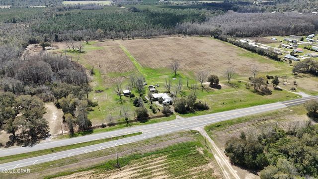 6775 U.S. Hwy 90, Grand Ridge, FL 32442