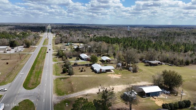 6775 U.S. Hwy 90, Grand Ridge, FL 32442