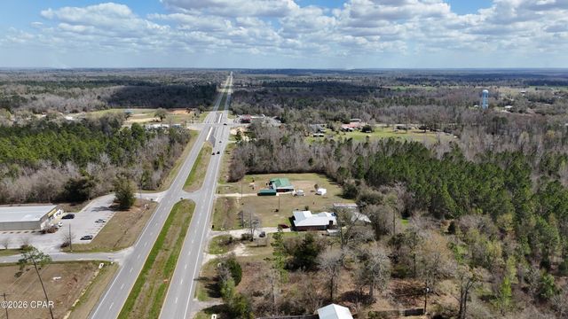 6775 U.S. Hwy 90, Grand Ridge, FL 32442