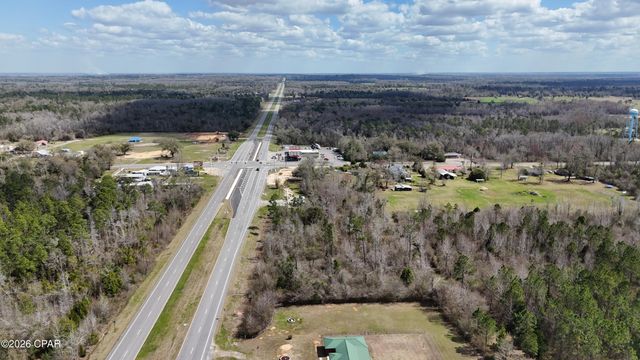 6775 U.S. Hwy 90, Grand Ridge, FL 32442