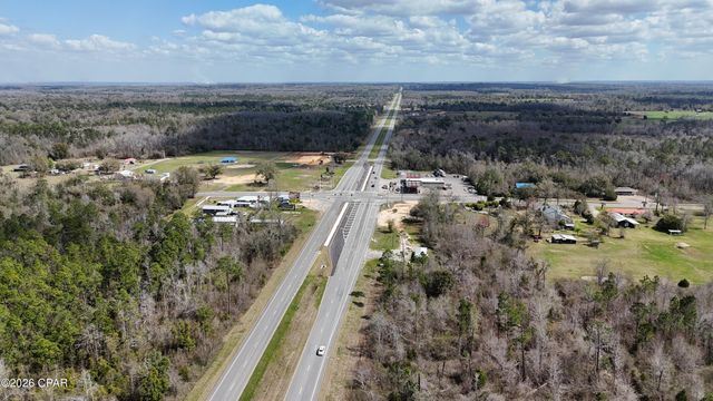 6775 U.S. Hwy 90, Grand Ridge, FL 32442