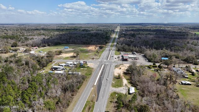 6775 U.S. Hwy 90, Grand Ridge, FL 32442