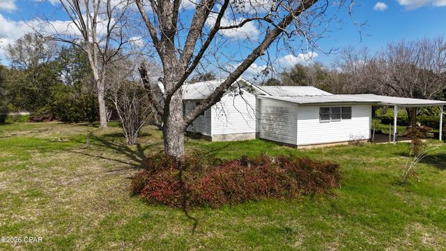 6775 U.S. Hwy 90, Grand Ridge, FL 32442