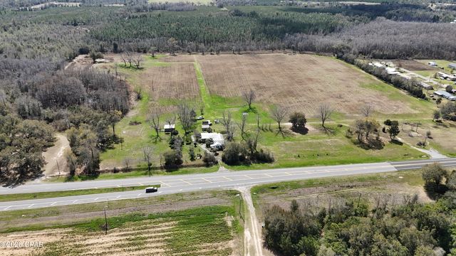 6775 U.S. Hwy 90, Grand Ridge, FL 32442