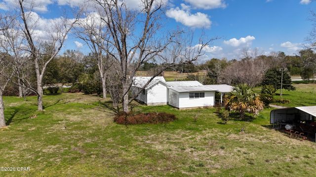 6775 U.S. Hwy 90, Grand Ridge, FL 32442