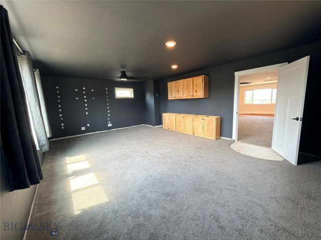 302 McEwen Drive, Belgrade, MT 59714