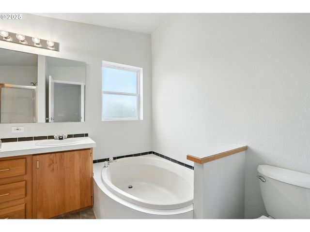 7509 Ne 53RD St, Vancouver, WA 98662