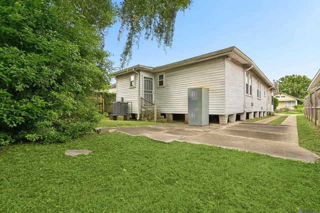 8519 Pritchard Place, New Orleans, LA 70118