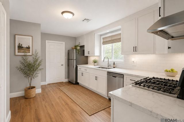 8519 Pritchard Place, New Orleans, LA 70118