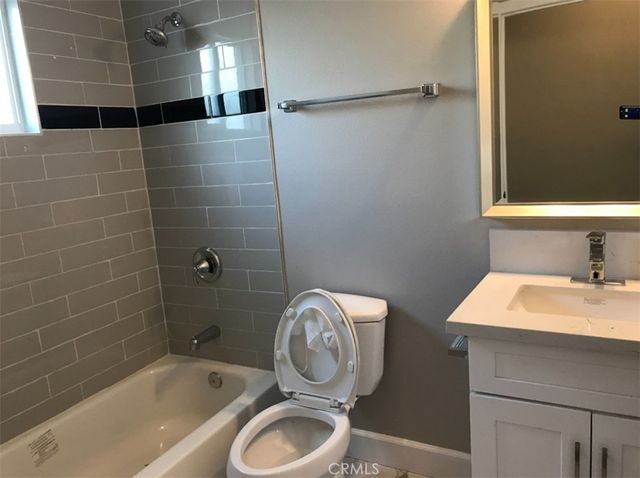 6629 Denver, Los Angeles, CA 90044