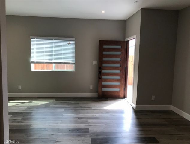 6629 Denver, Los Angeles, CA 90044
