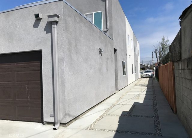 6629 Denver, Los Angeles, CA 90044