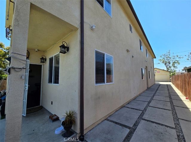 6629 Denver, Los Angeles, CA 90044