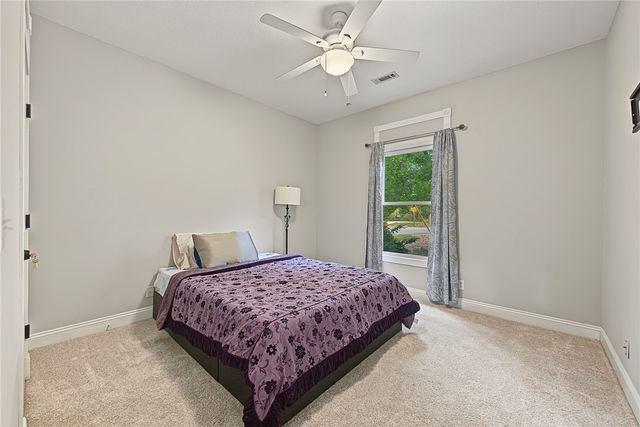 2 Banbury Lane, Bella Vista, AR 72714