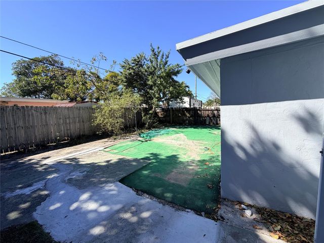 1536 NE 27th Street, Pompano Beach, FL 33064