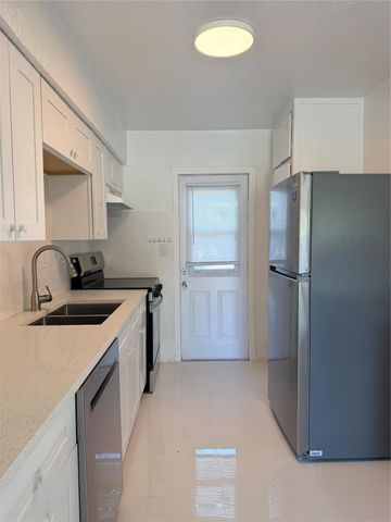 1536 NE 27th Street, Pompano Beach, FL 33064