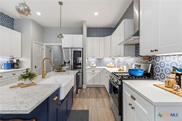 835 Cross Street, New Braunfels, TX 78130