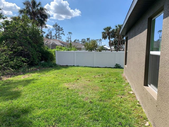 2082 S CHAMBERLAIN BOULEVARD, North Port, FL 34286