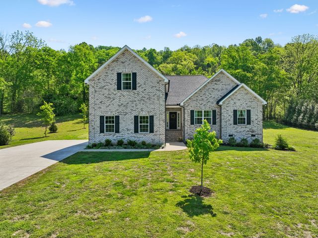 135 Hillside Cove Dr, Woodbury, TN 37190