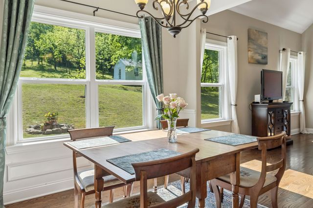 135 Hillside Cove Dr, Woodbury, TN 37190