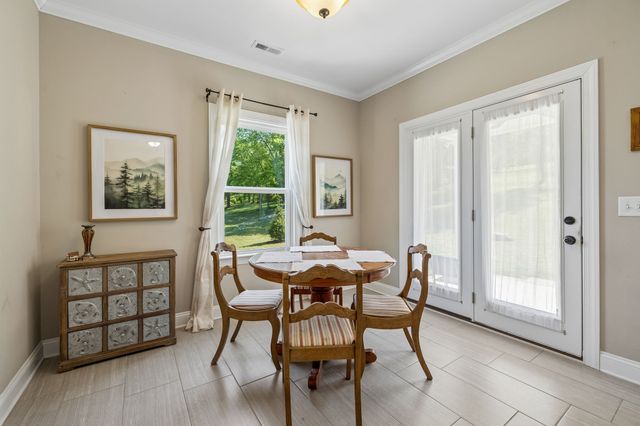 135 Hillside Cove Dr, Woodbury, TN 37190