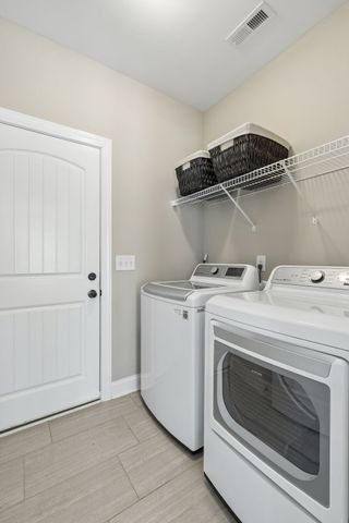 135 Hillside Cove Dr, Woodbury, TN 37190
