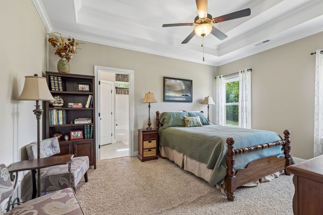 135 Hillside Cove Dr, Woodbury, TN 37190