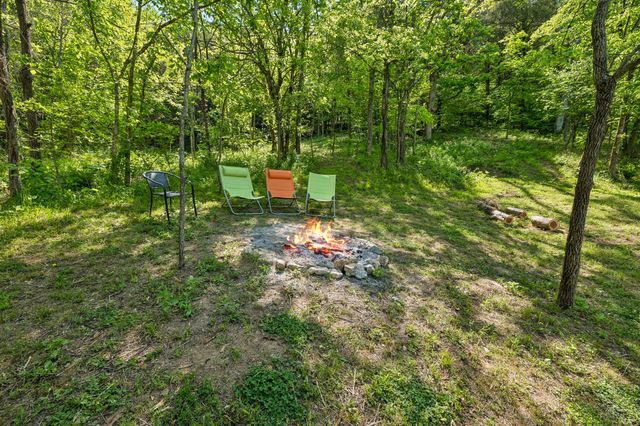 135 Hillside Cove Dr, Woodbury, TN 37190