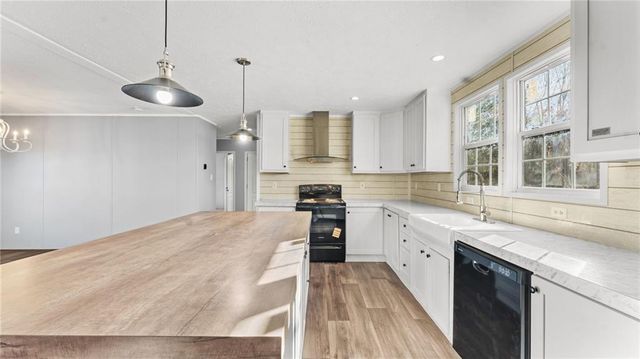 5712 Rockmart SE Road, Silver Creek, GA 30173