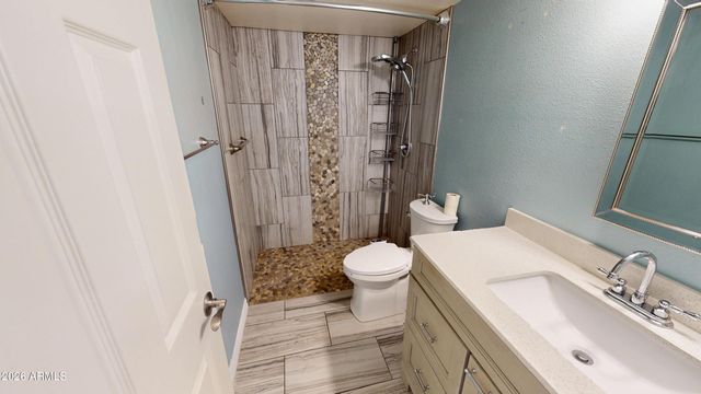 5134 W PURDUE Avenue, Glendale, AZ 85302
