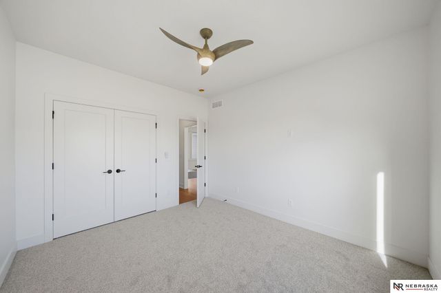 2337 S 89th Street, Lincoln, NE 68520